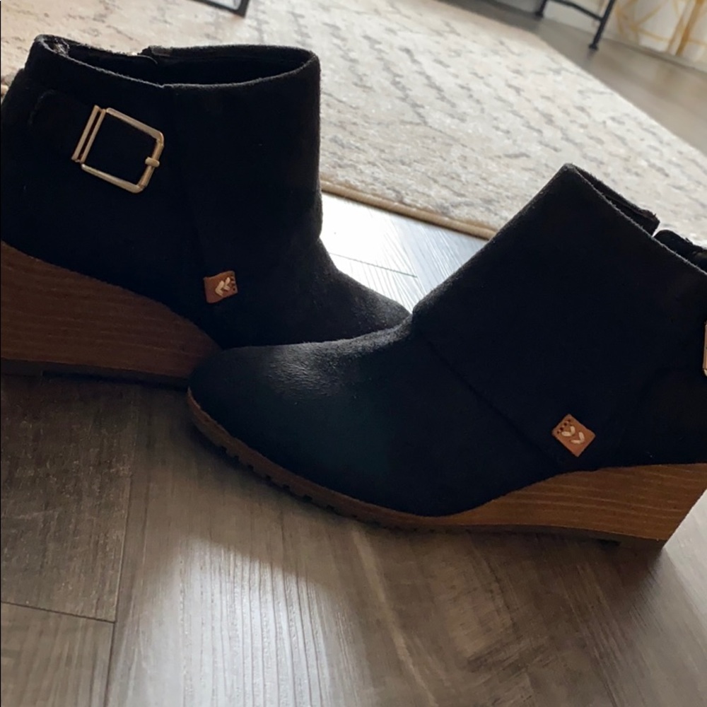 Dr. Scholl’s Booties